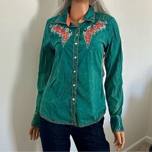 ROAR Western Embroidered Rhinestone Pearl Snap Shirt Roll Tab Sleeves Sz Medium